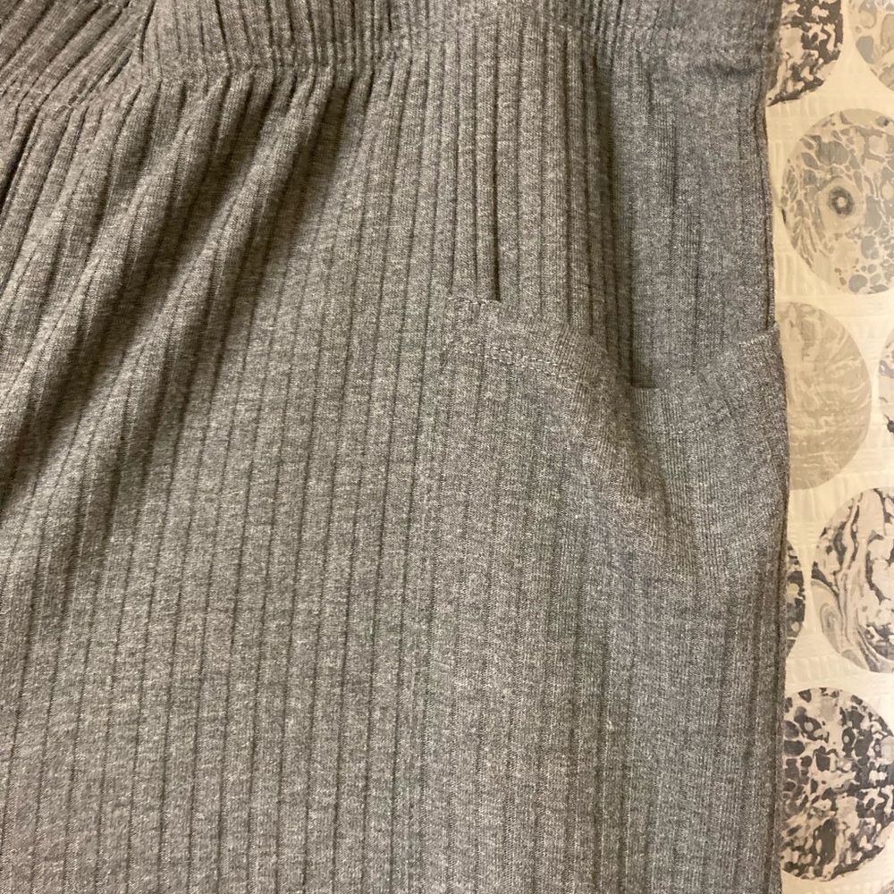 Plus Size Capris - Picture 8 of 8